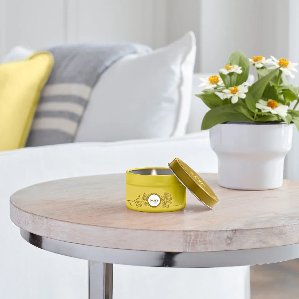 Daisy Tin Candle