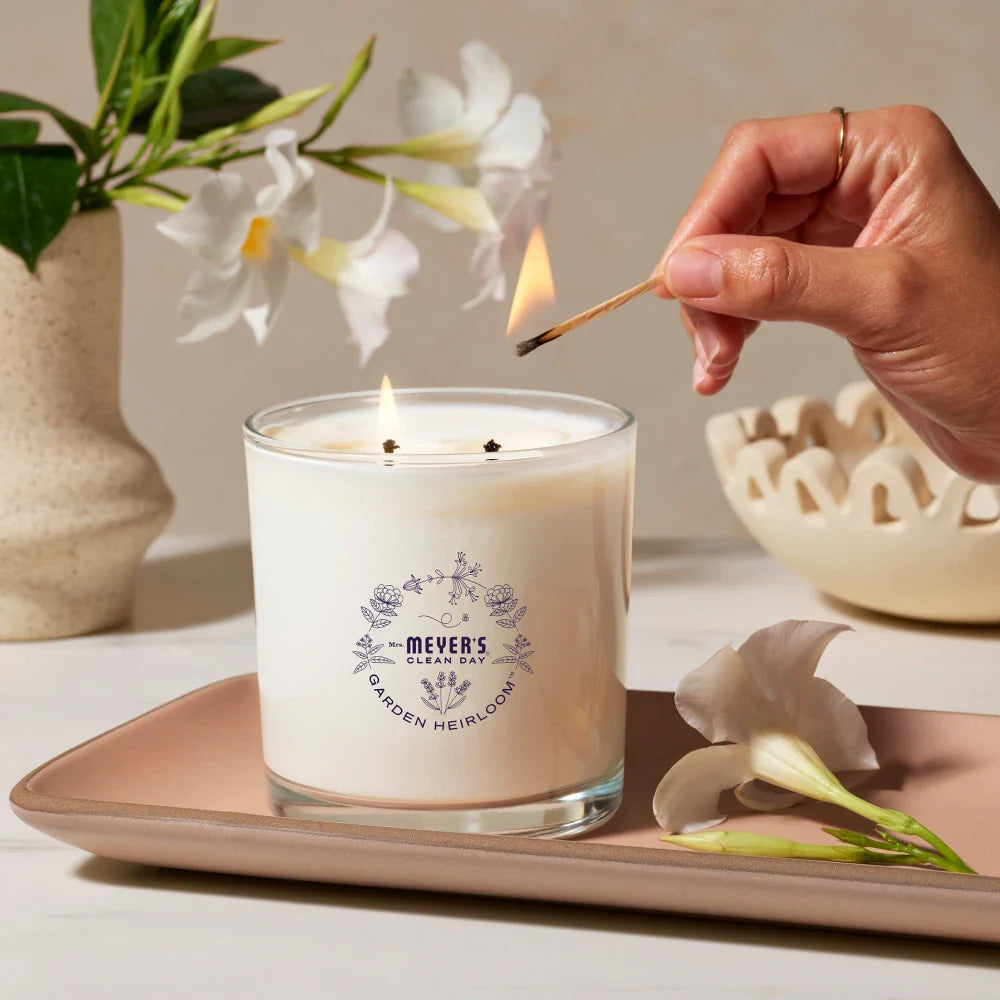 Moonflower Garden Heirloom Candle